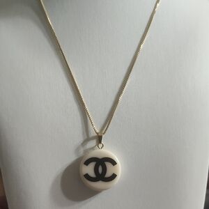 Authentic CHANEL Resin Pendant 18k Gold  Necklace